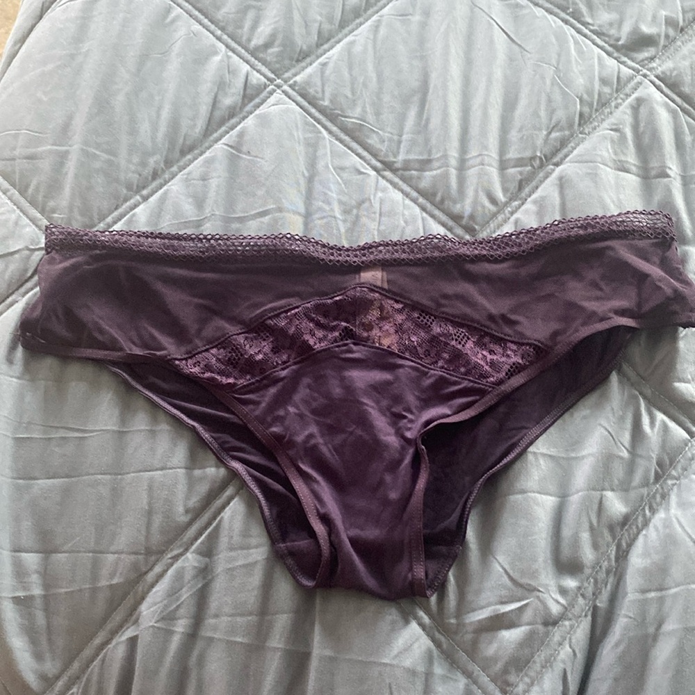Victoria’s Secret body by Victoria panty size large deep purple
